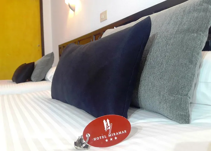Ξενοδοχείο Miramar 3*